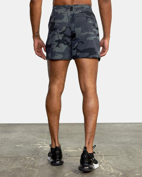 RVCA YOGGER 15 RUNNING SHORTS - CAMO