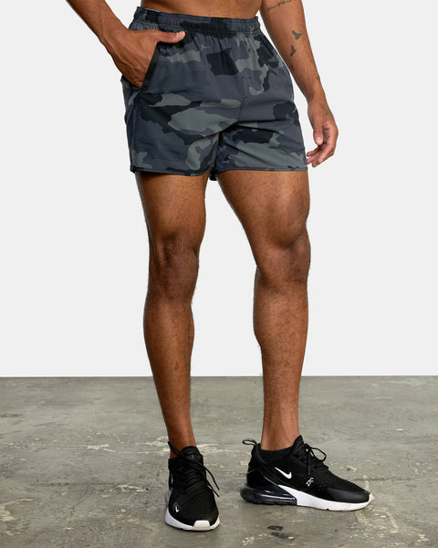 RVCA YOGGER 15 RUNNING SHORTS - CAMO