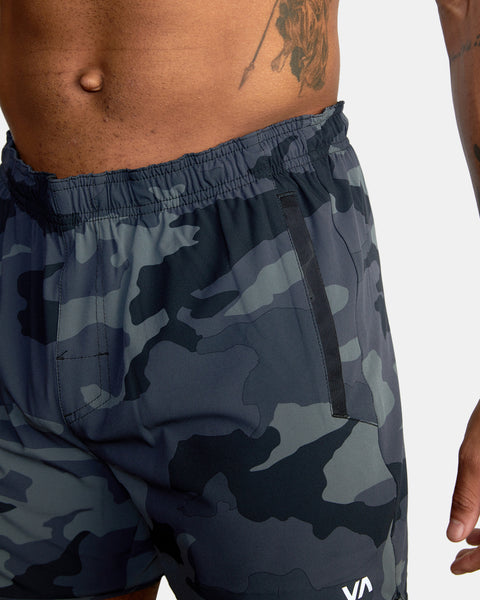 RVCA YOGGER 15 RUNNING SHORTS - CAMO