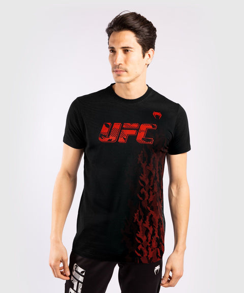 UFC VENUM AUTHENTIC FIGHT WEEK MEN'S SHORT SLEEVE T-SHIRT - BLACK/RED – MMA  Apparel