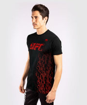 UFC VENUM AUTHENTIC FIGHT WEEK MEN'S SHORT SLEEVE T-SHIRT - BLACK/RED