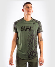 UFC VENUM AUTHENTIC FIGHT WEEK MEN'S PERFORMANCE SHORT SLEEVE T-SHIRT - KHAKI